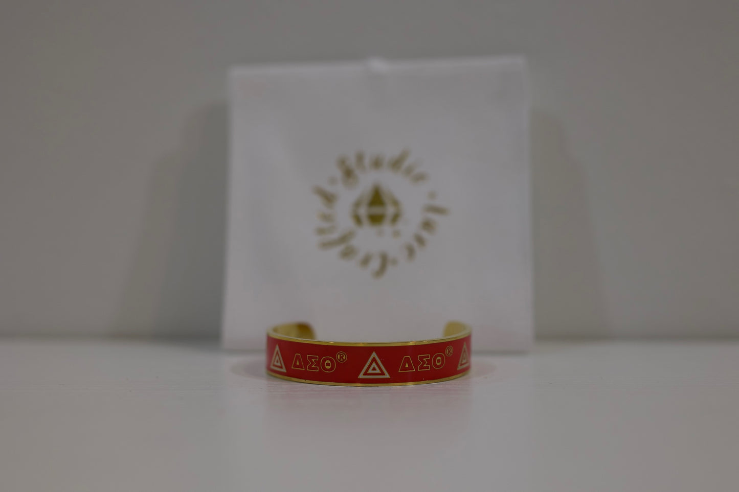 DST metal bracelet