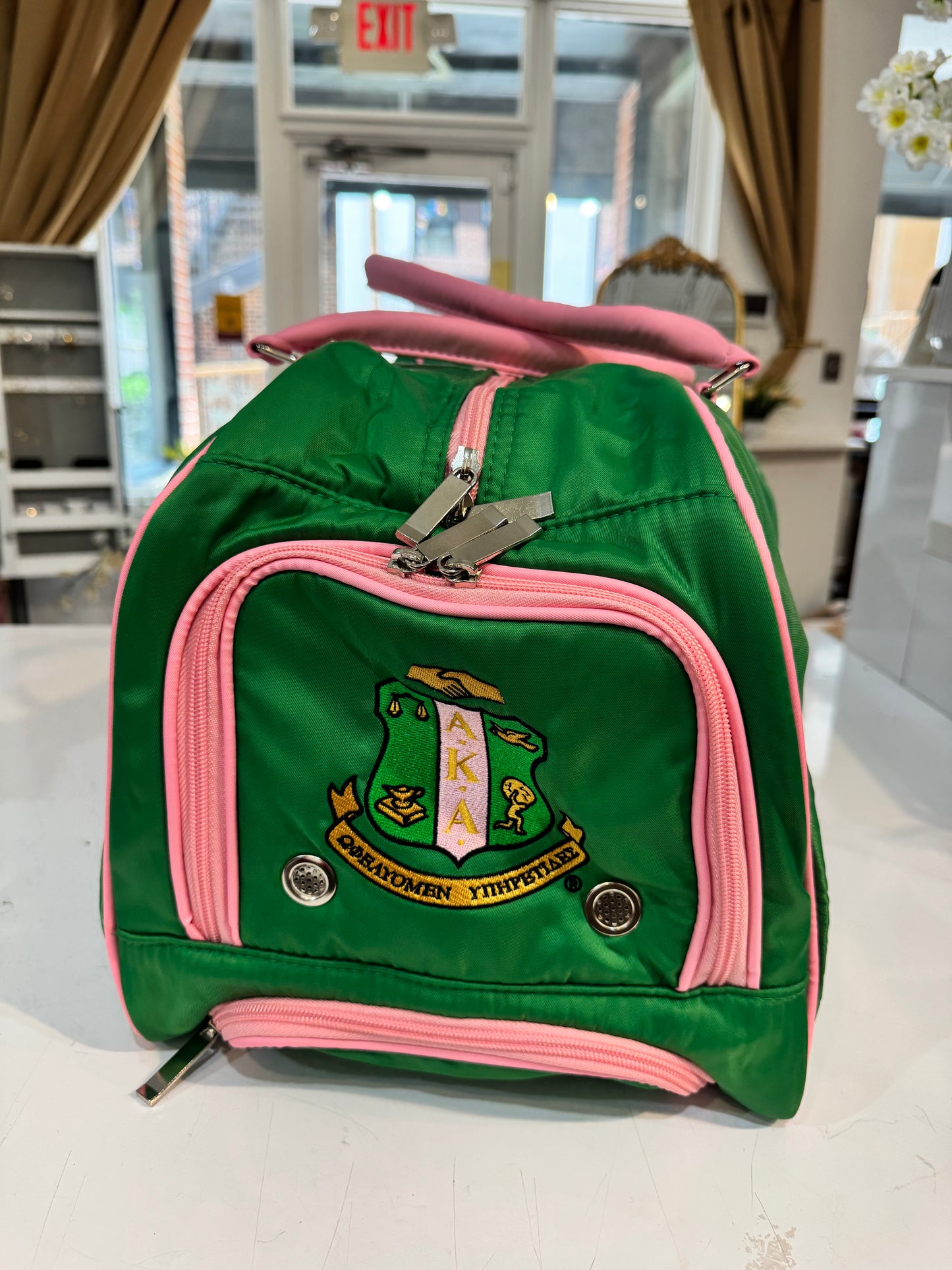 AKA Rolling Trolley Bag